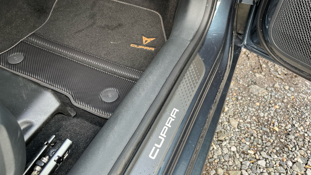 Cupra Leon 2025 Cupra Leon 1.5 Tsi 150 V2 Black #45