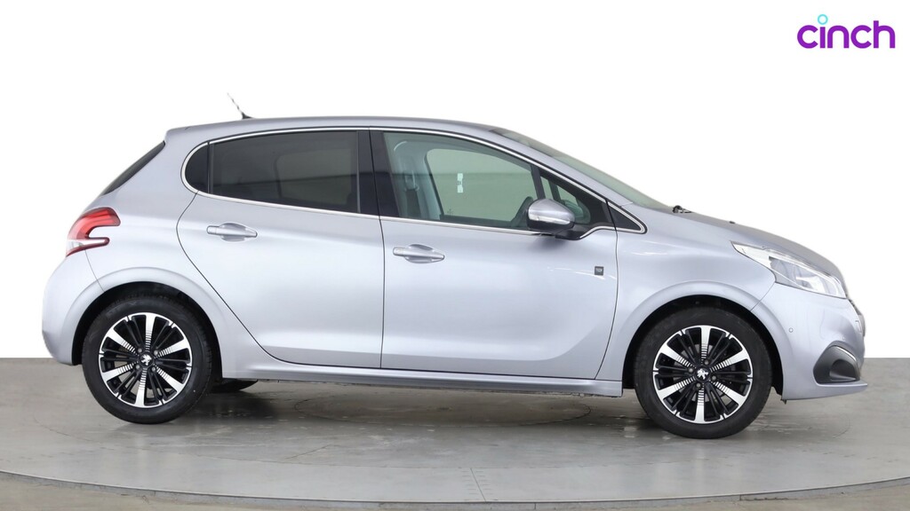 Peugeot 208  Black #2