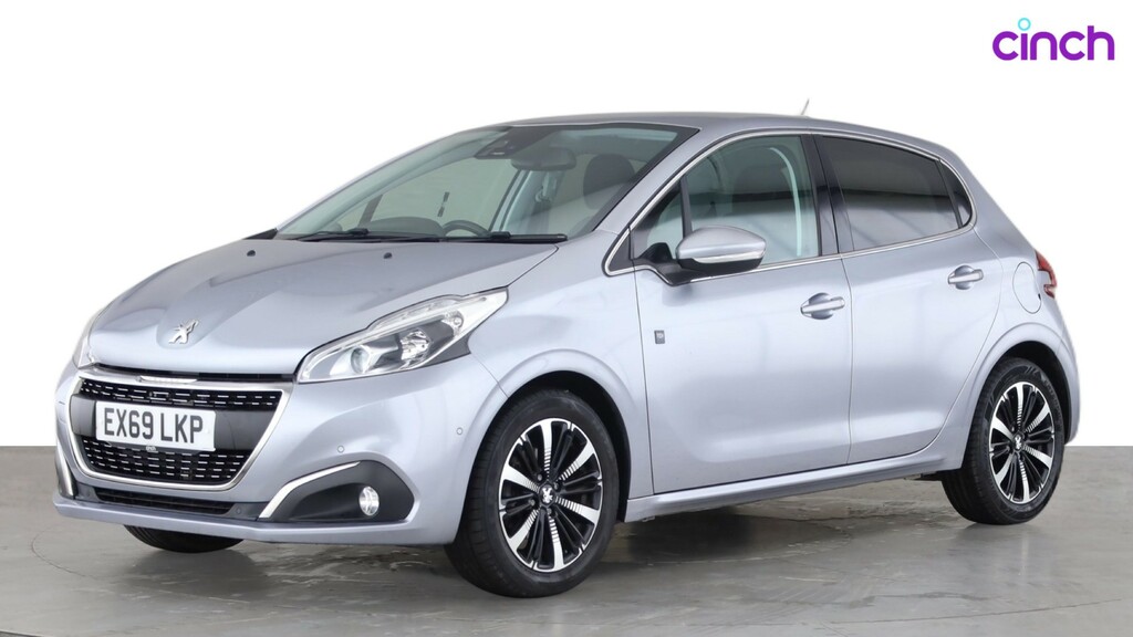 Peugeot 208  Black #8