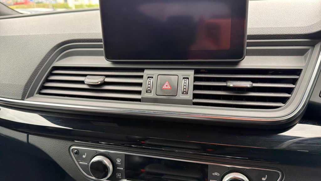 Audi Q5 2.0 Tdi 40 S Line S Tronic Quattro Euro 6 Ss Red #26