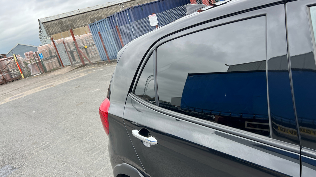 Kia Picanto 1.0 2 4 Seats Black #10