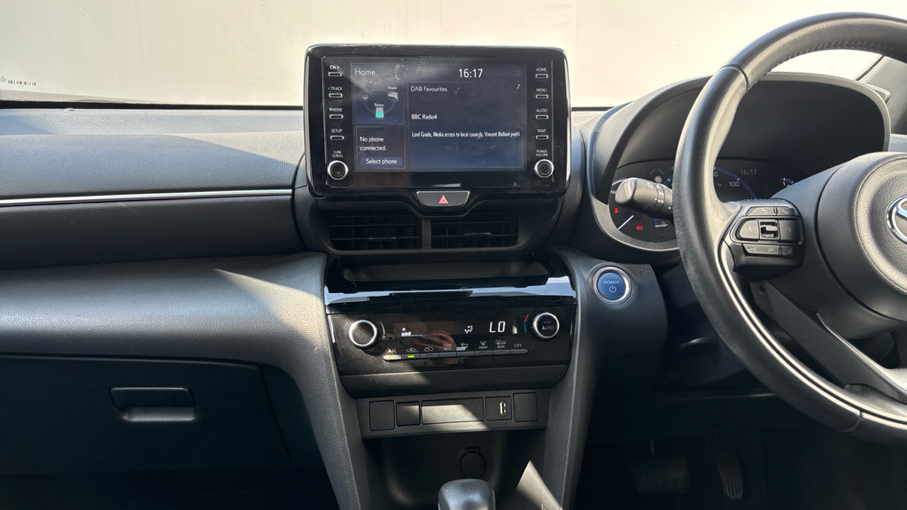 Toyota Yaris Cross 1.5 Hybrid Design Cvt  #19