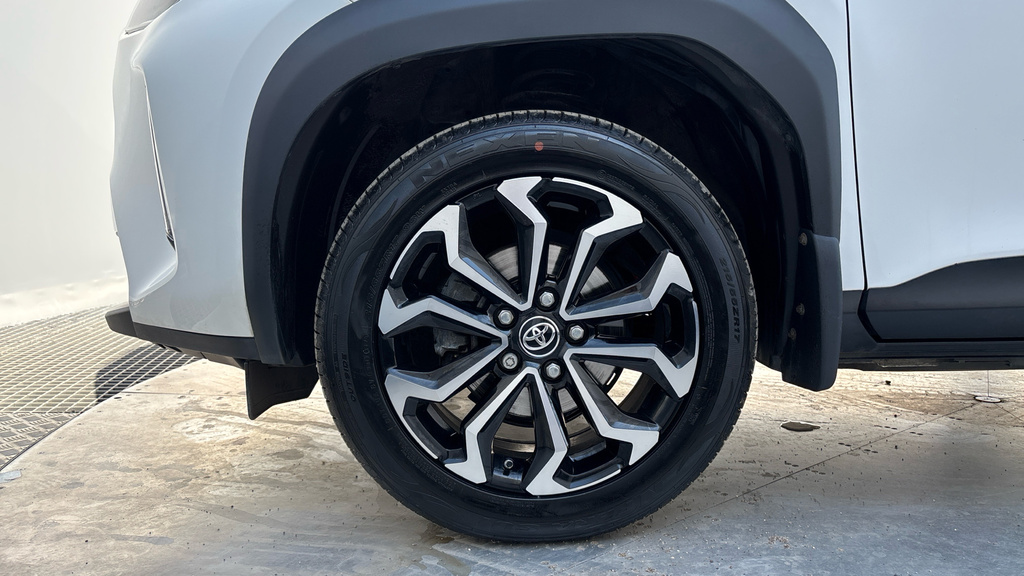 Toyota Yaris Cross 1.5 Hybrid Design Cvt  #25