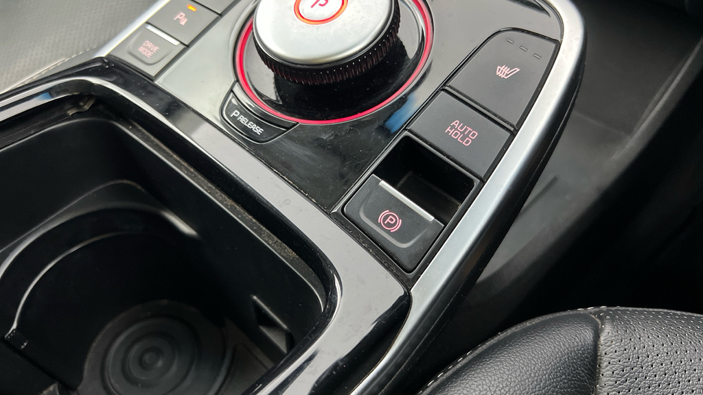 Kia e-Niro 150Kw 4 64Kwh Silver #14
