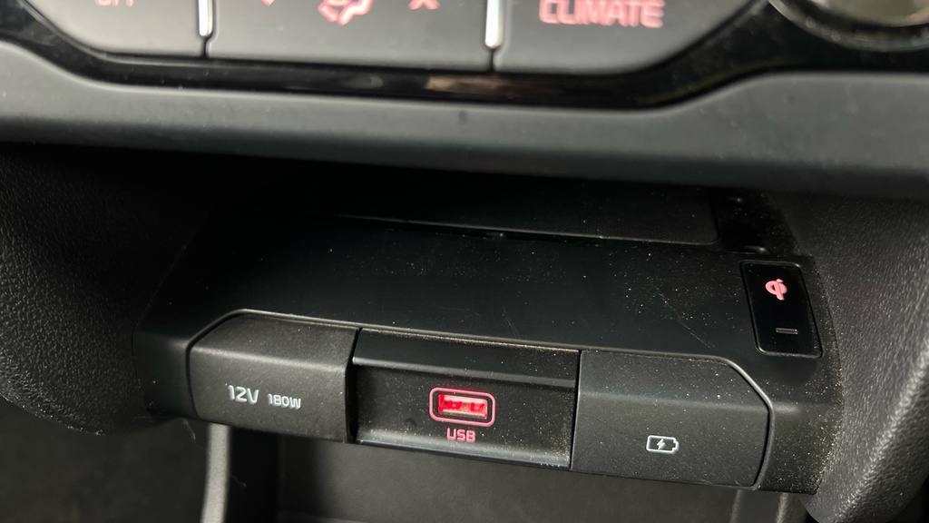 Kia e-Niro 150Kw 4 64Kwh Silver #10