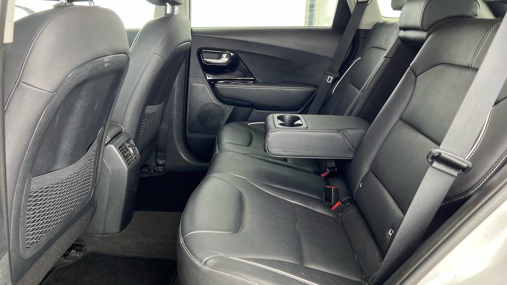 Kia e-Niro 150Kw 4 64Kwh Silver #26