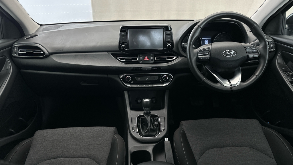 Hyundai I30 Hatchback Red #12