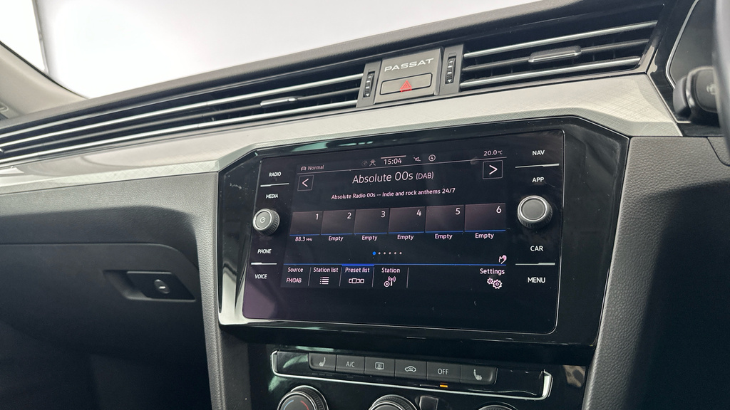 Volkswagen Passat 2.0 Tdi R-line Estate Dsg Grey #21