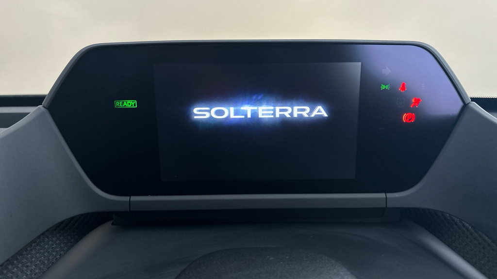 Subaru Solterra Touring Silver #16