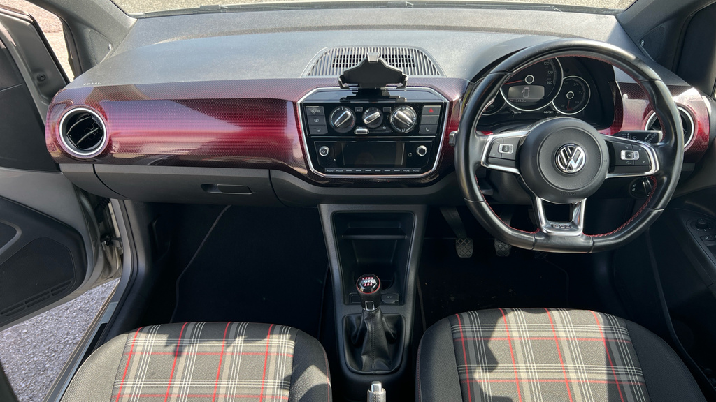 Volkswagen Up 1.0 Up Beats Euro 6 Ss Red #11