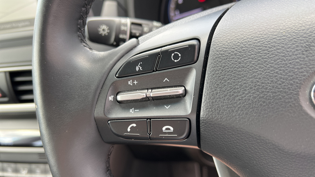 Hyundai Kona Kona Premium Black #27