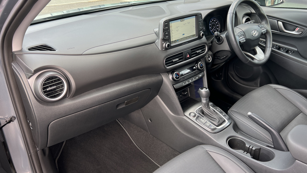 Hyundai Kona Kona Premium Black #12