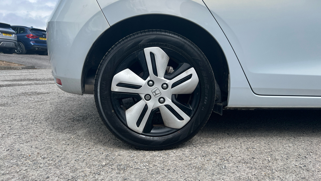 Honda Jazz 1.5 I-mmd Hybrid Se Ecvt Black #18