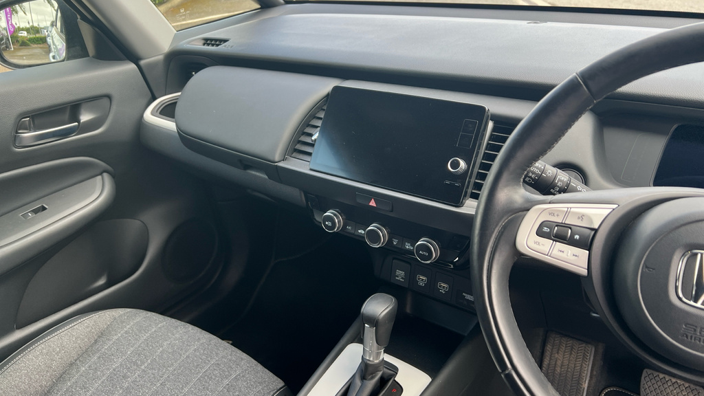 Honda Jazz 1.5 I-mmd Hybrid Se Ecvt Black #21
