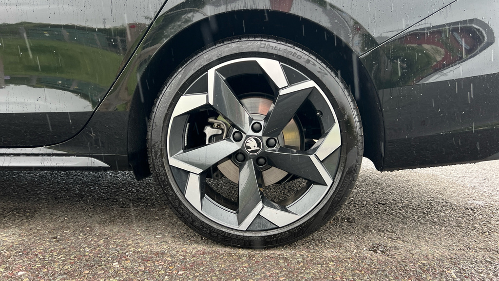 Skoda Superb 1.5 Tsi E-tec Se L Dsg 0 Ps Red #26