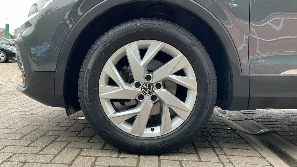 Volkswagen Tiguan 1.5 Tsi Life Suv Euro 6 Ss 1 Grey #18
