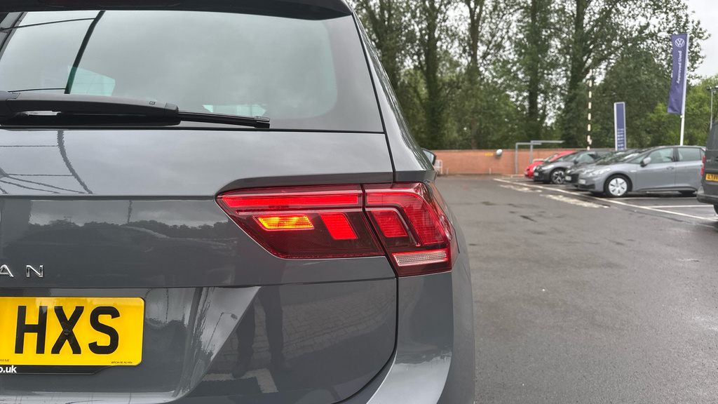 Volkswagen Tiguan 1.5 Tsi Life Suv Euro 6 Ss 1 Grey #46