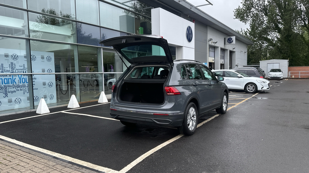 Volkswagen Tiguan 1.5 Tsi Life Suv Euro 6 Ss 1 Grey #47