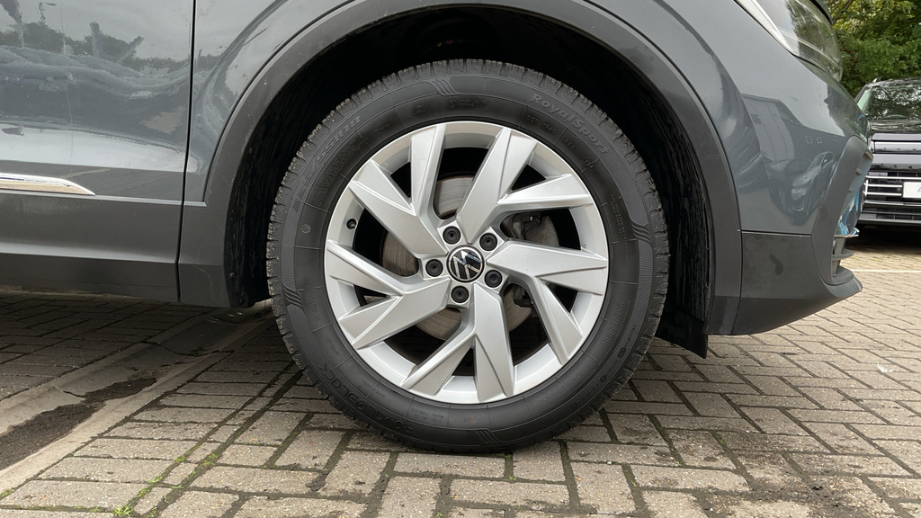 Volkswagen Tiguan 1.5 Tsi Life Suv Euro 6 Ss 1 Grey #20