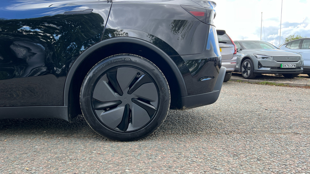 Tesla Model Y 62.5Kwh Standard Rwd Grey #21