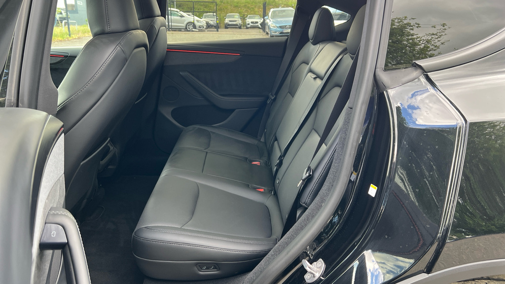 Tesla Model Y 62.5Kwh Standard Rwd Grey #17
