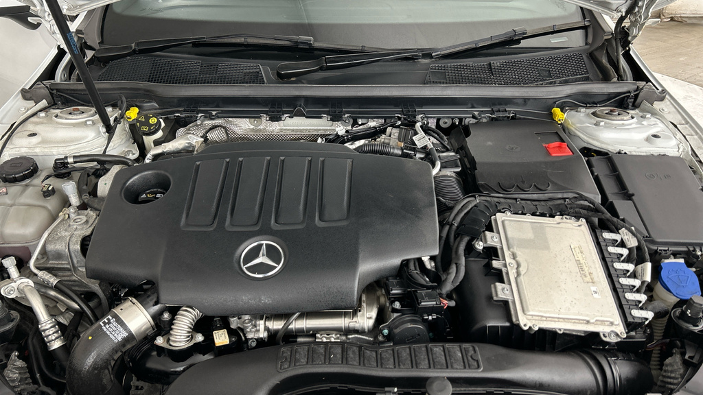 Mercedes-Benz CLA Class Cla 200 Amg Line Premium Plus Tip  #27