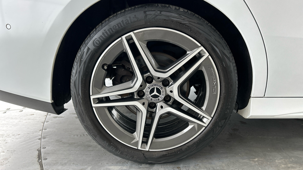 Mercedes-Benz CLA Class Cla 200 Amg Line Premium Plus Tip  #30