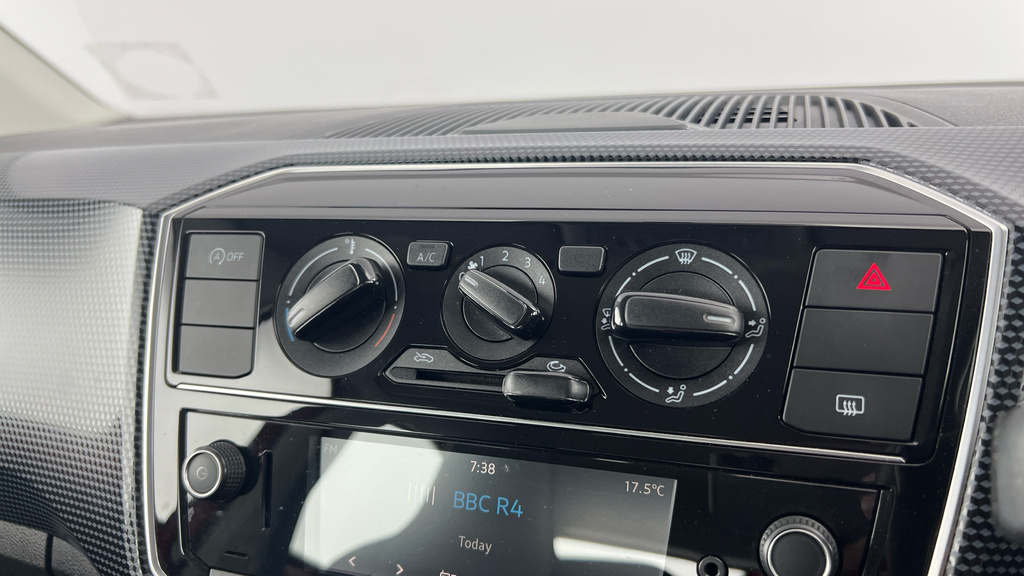 Volkswagen Up Up 2016 1.0 60Ps Beats Red #14