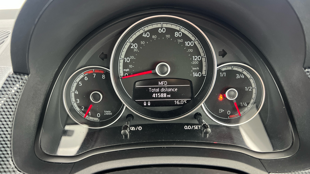 Volkswagen Up Up 2016 1.0 60Ps Beats Red #16