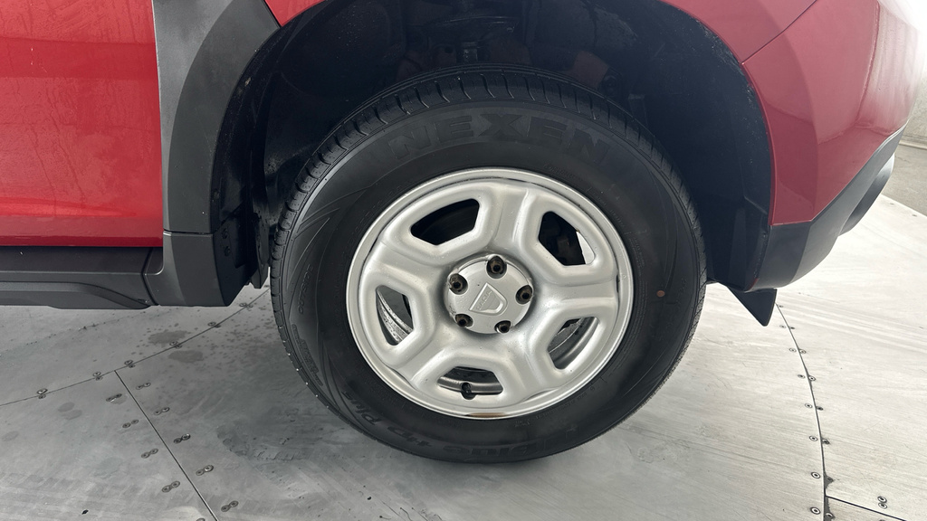 Dacia Duster 1.0 Tce 100 Bi-fuel Essential 6 Speed White #22