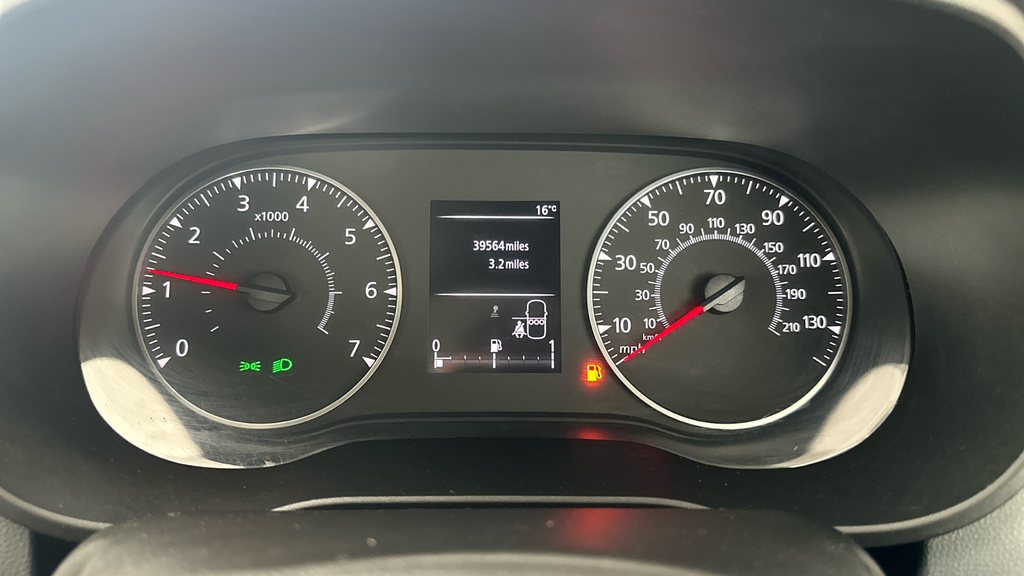 Dacia Duster 1.0 Tce 100 Bi-fuel Essential 6 Speed White #15