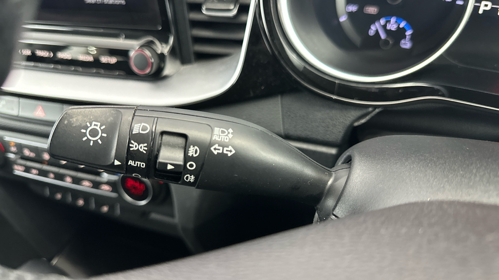 Kia Xceed 1.0T Gdi Isg 2 White #12