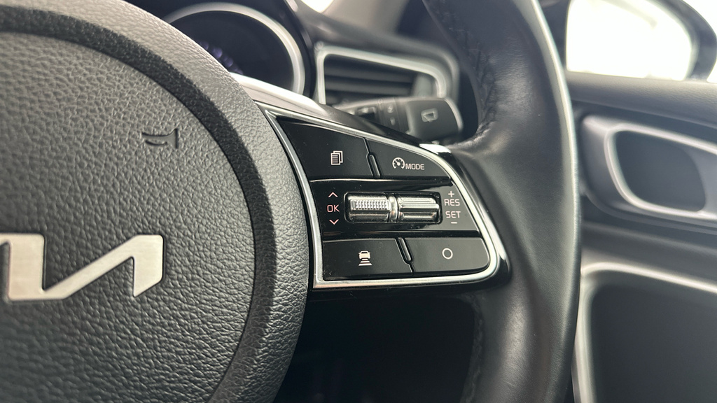 Kia Xceed 1.0T Gdi Isg 2 White #18