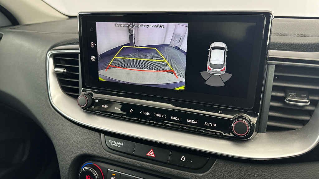 Kia Xceed 1.0T Gdi Isg 2 White #17