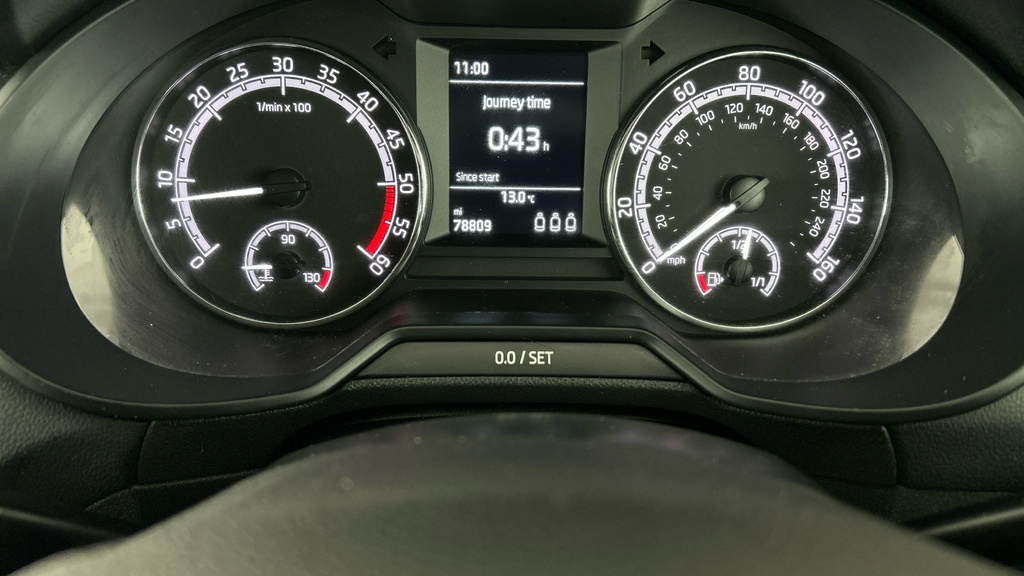 Skoda Octavia Se Grey #15