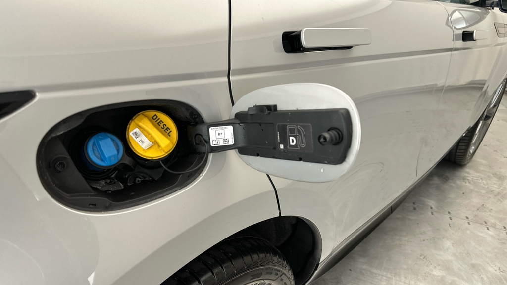 Land Rover Range Rover Evoque D 4X2 Silver #29