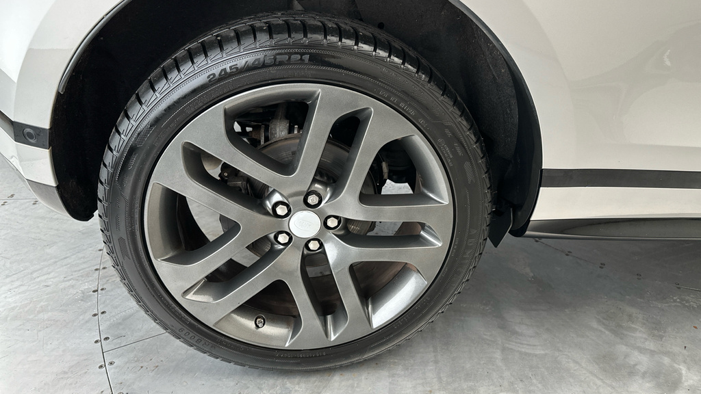 Land Rover Range Rover Evoque D 4X2 Silver #27