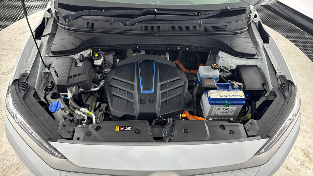 Hyundai Kona 1.6 Gdi Hybrid Premium Dct Red #16