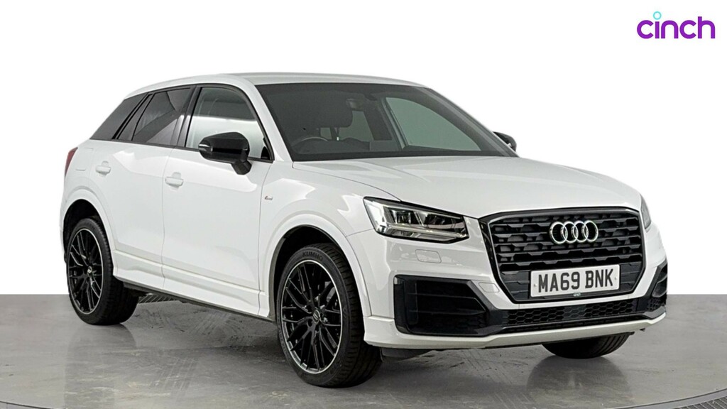 Audi Q2 Tdi Sport Silver #1