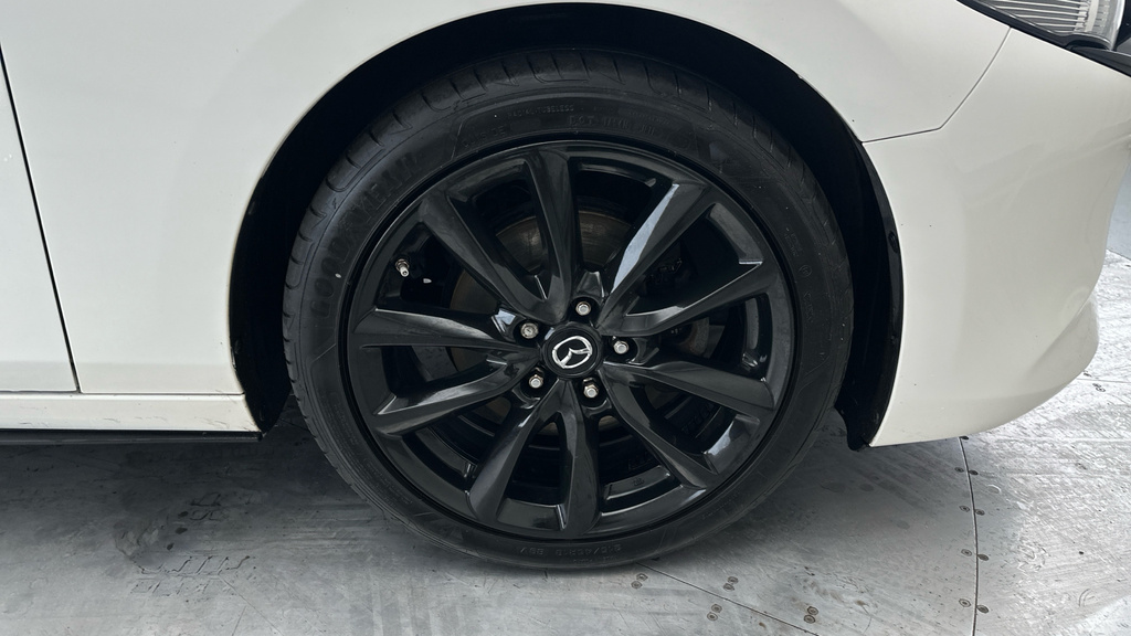 Mazda 3 1.8 Skyactiv-d Sport Lux Grey #27