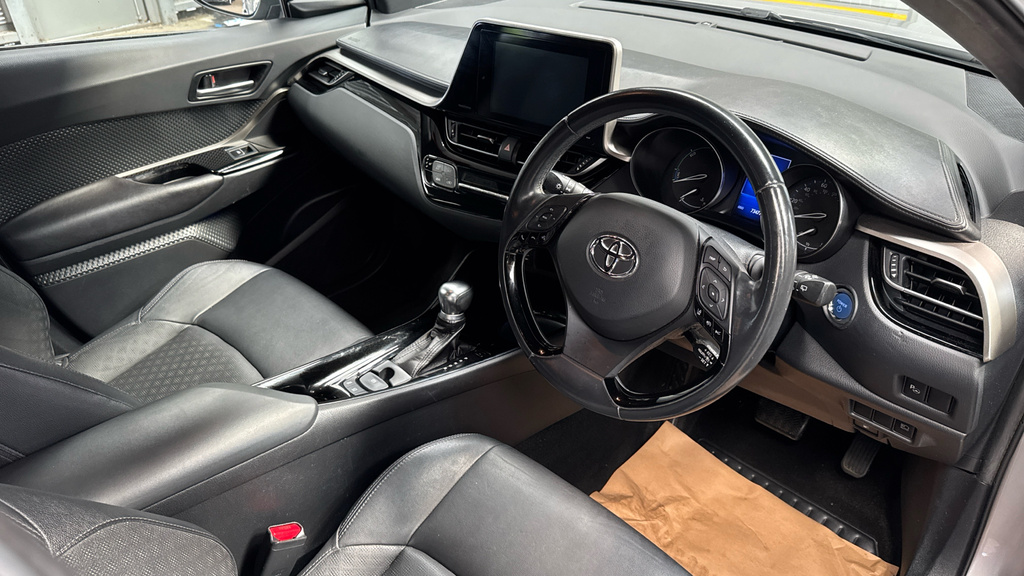 Toyota C-Hr Excel Silver #9
