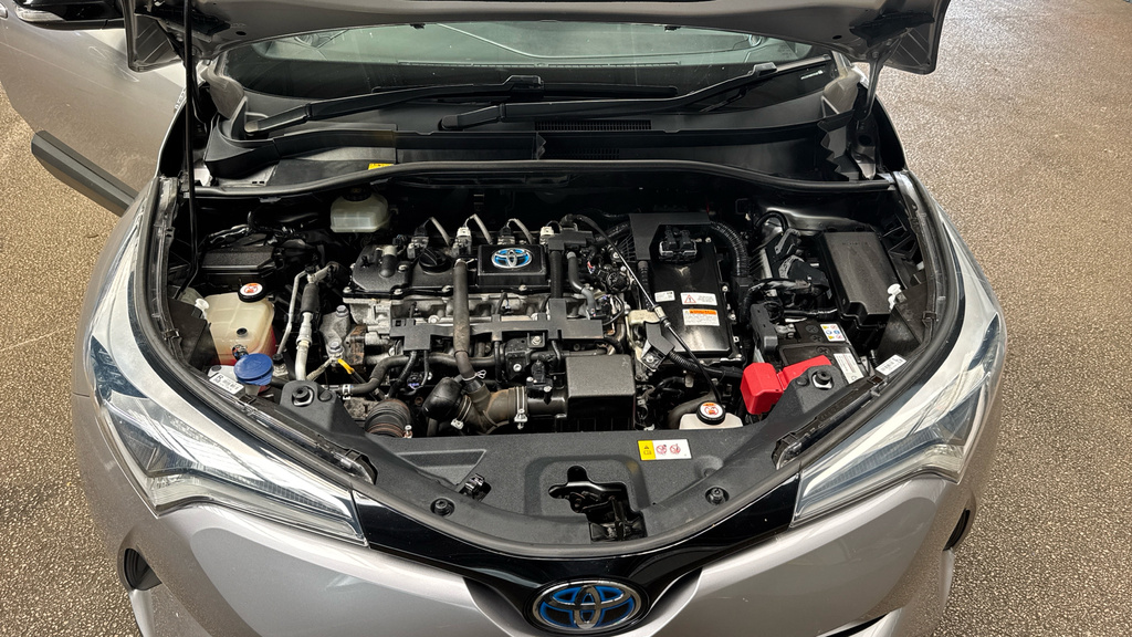 Toyota C-Hr Excel Silver #16