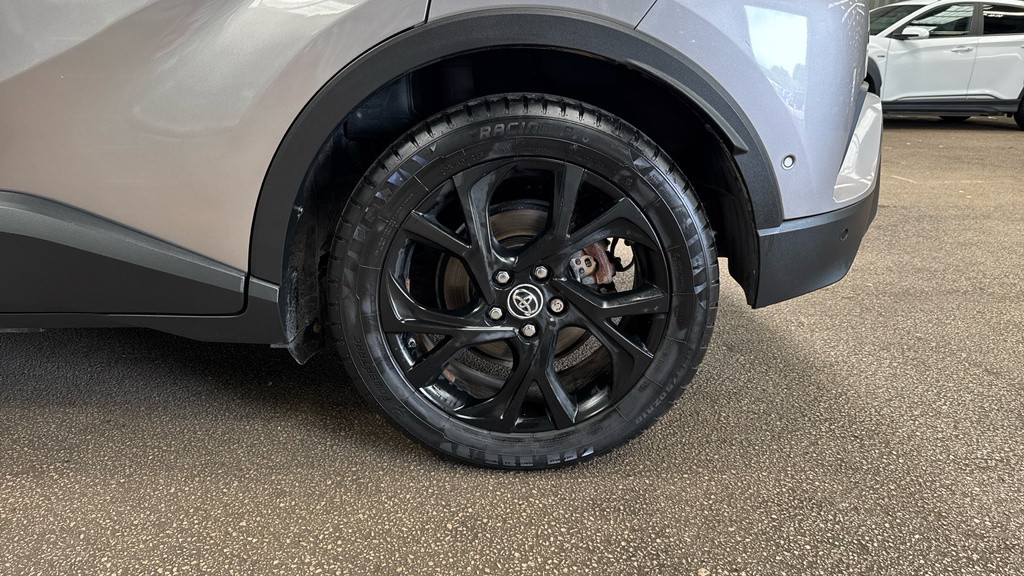Toyota C-Hr Excel Silver #18