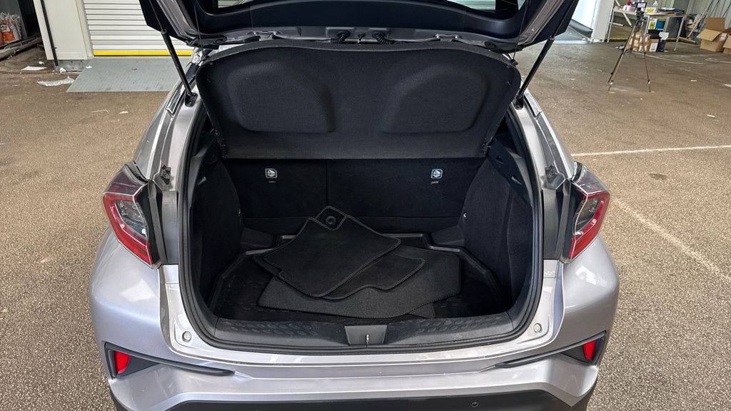 Toyota C-Hr Excel Silver #15