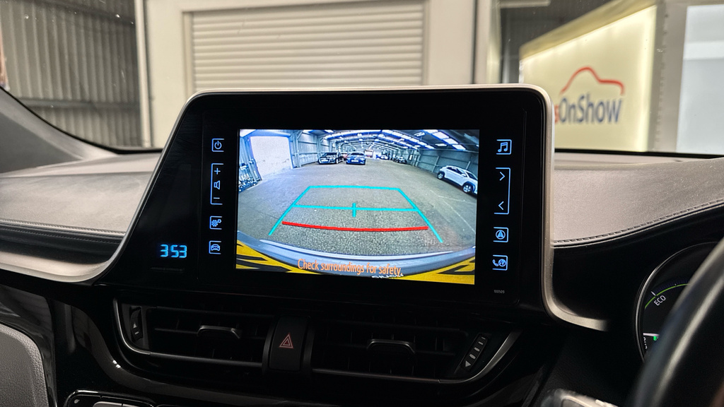 Toyota C-Hr Excel Silver #25