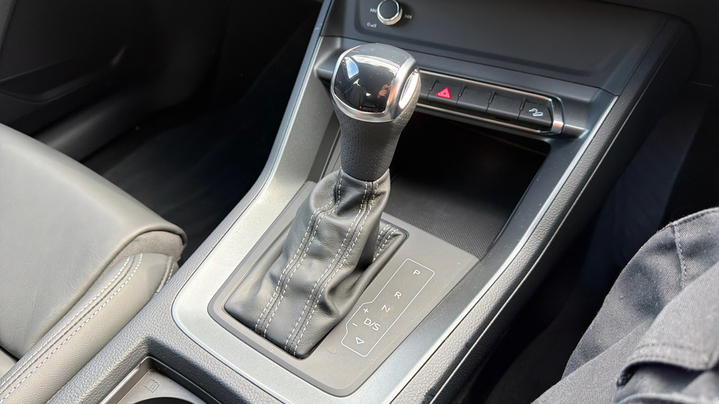 Audi Q3 35 Tfsi S Line S Tronic Leather White #32