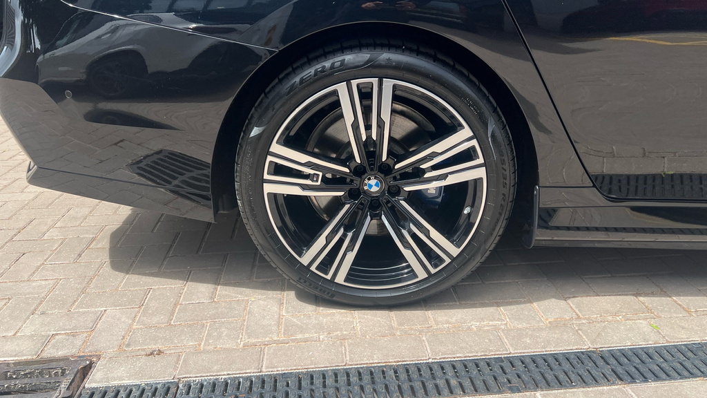BMW i7 I7 Edrive50 Excellence Grey #31