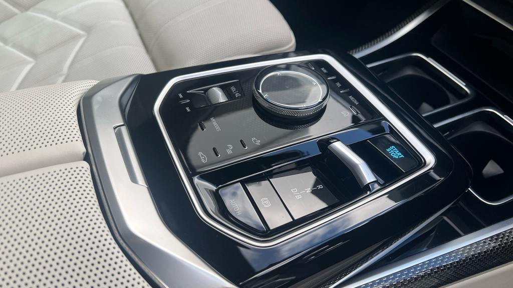 BMW i7 I7 Edrive50 Excellence Grey #26
