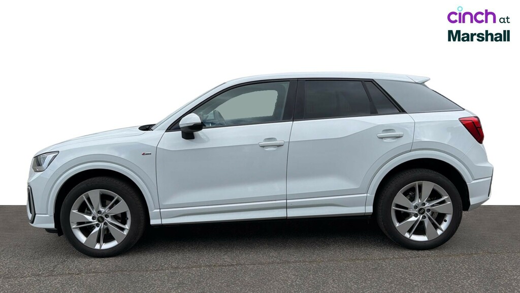 Audi Q2 Q2 35 Tfsi Black Edition S Tronic Blue #6