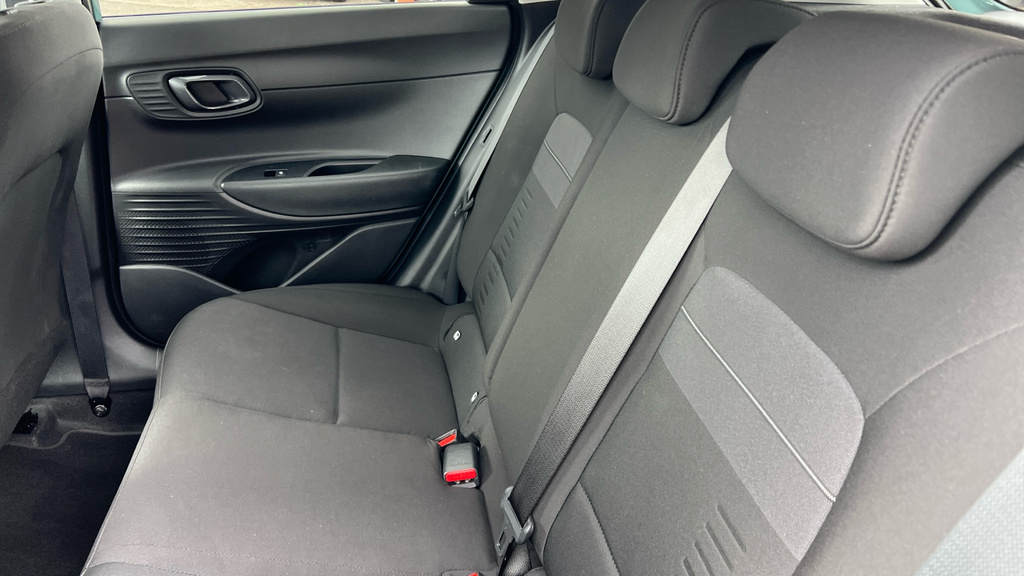 Hyundai Bayon 1.0 Tgdi Advance Dct Green #31